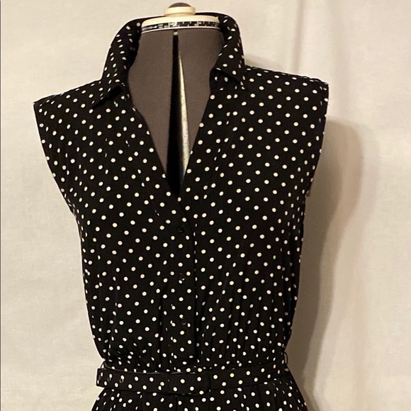 Dress - Picture 3 of 6